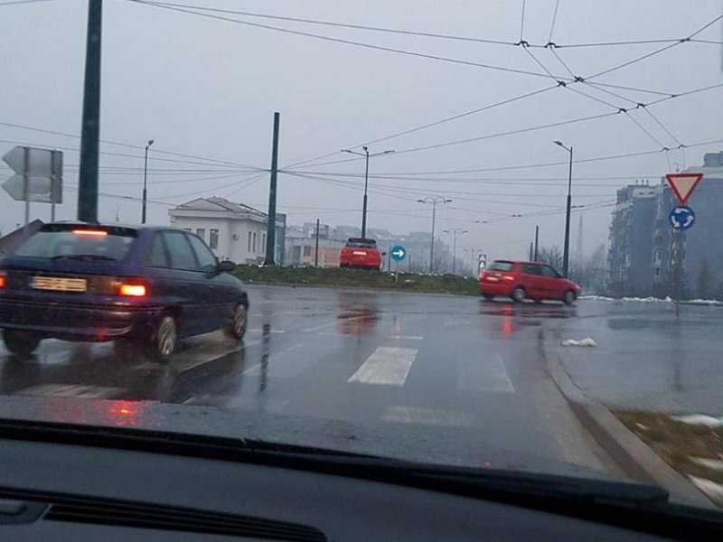 auto-dobrinja-kruzni-tok