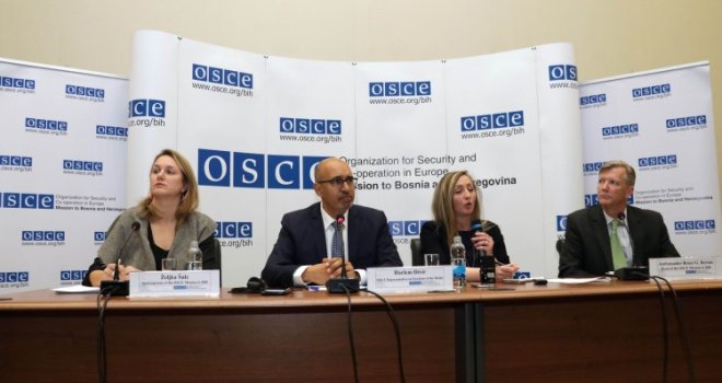 Desir: Politika ne smije uticati na medijske sadržaje ni na izbor menadžmenta 