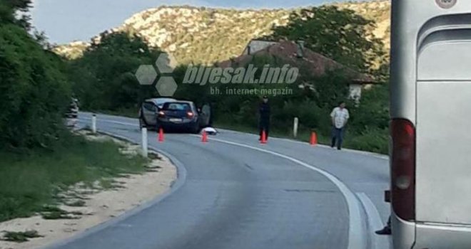 Stravičan udes u Počitelju: Poginuo mladić, tri osobe teško povrijeđene