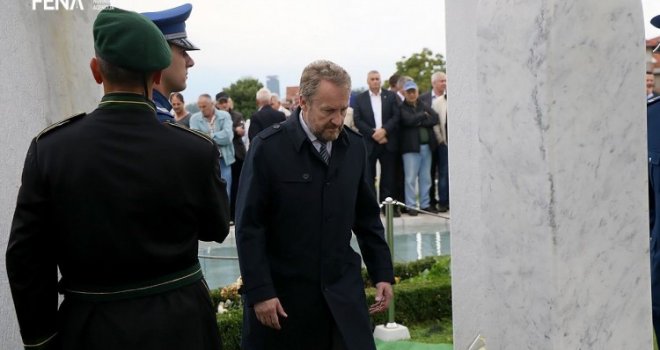 Na mezarju 'Kovači' obilježen Dan šehida: Njihova djela neće biti zaboravljena