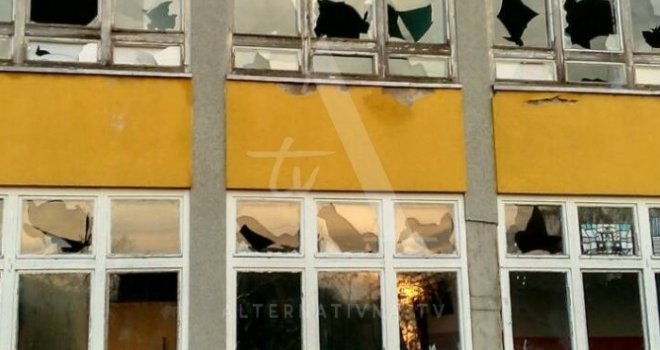 U olujnom nevremenu snažan grad oštetio oko 200 objekata u Banjaluci!