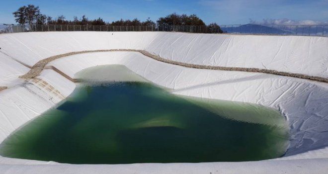 Završena izgradnja vještačkog jezera na Bjelašnici, počelo punjenje 