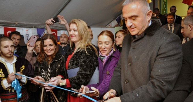 Svečano otvorena restaurirana zgrada Ćejvan Ćehajinog mekteba u Mostaru