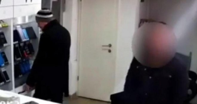 Pogledajte krađu mobitela u Sarajevu: Vlasnik radnje za informaciju nudi nagradu