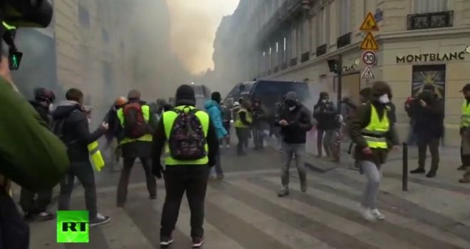 Hiljade 'žutih prsluka' i danas protestuje širom Francuske