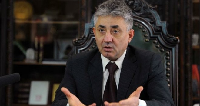 Vučić u akciji: Uhapšen visokopozicionirani političar i član 'naprednjaka' zbog sumnji da je zapalio kuću novinara!