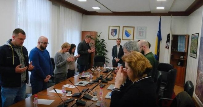 Vlada KS donijela odluku na vanrednoj sjednici: Utorak, 16. april, Dan žalosti u Kantonu Sarajevo