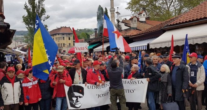 Treći Marš antifašista u Sarajevu na Dan pobjede  