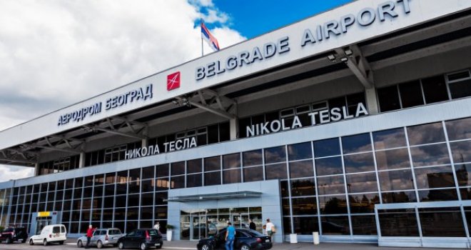 Haos na aerodromu u Beogradu: Sve putnike evakuišu, zbrka sa letom iz Sjeverne Makedonije