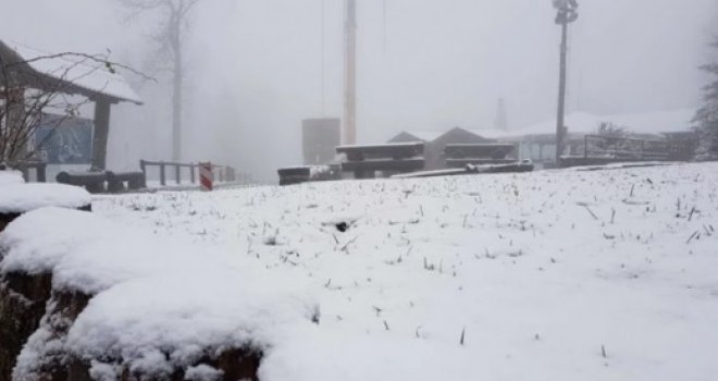 U komšiluku zabijelio prvi ovosezonski snijeg