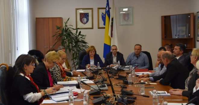 Uspješan sastanak Rektorata i KCUS: Od ponedeljka ponovno pokretanje nastave