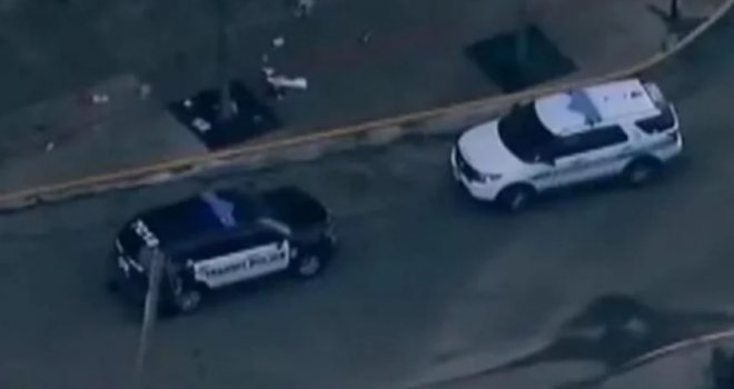 Očajna majka bacila svoje dvoje djece od 4 godine i 16 mjeseci s krova garaže pa ubila sebe