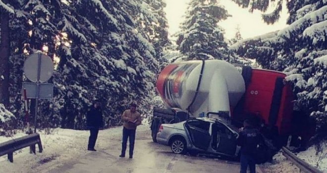  Nesreća kod Olova: Poginuo profesor Kazafer Bečić i njegova supruga