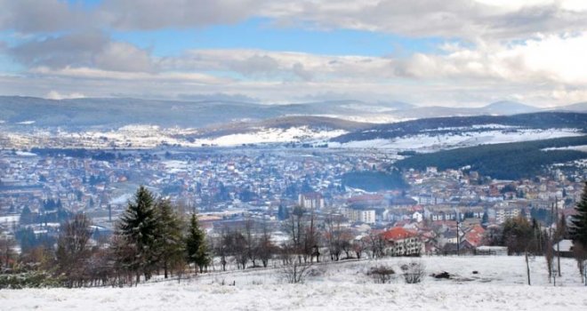 Sokolac bez vode, snježni nanosi do dva metra