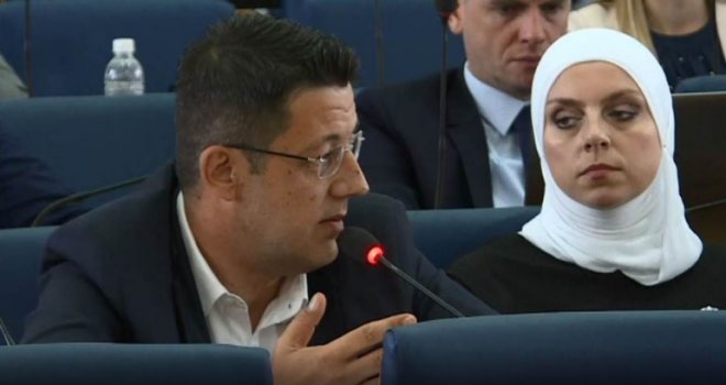 Aljoša Čampara nakon promjene kandidata: Podržat ću novi sastav Vlade KS
