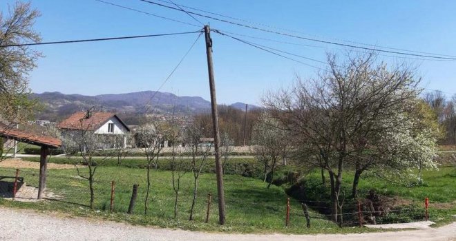 Nakon što je naselje stavljeno u karantin, mještani podnijeli krivičnu prijavu