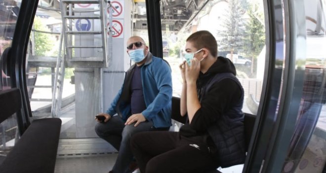 Građani poštuju mjere, Saralije pohrlile na čisti zrak: Trebevićka žičara počela sa radom
