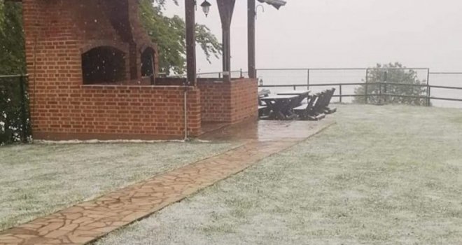 Na Jahorni pada snijeg! Temperatura zraka jutros samo dva stepena