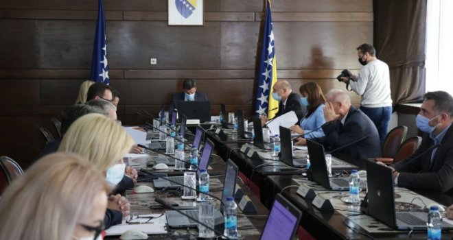 Zbog pogoršane epidemiološke situacije: Vlada FBiH donijela odluke o organizaciji rada institucija