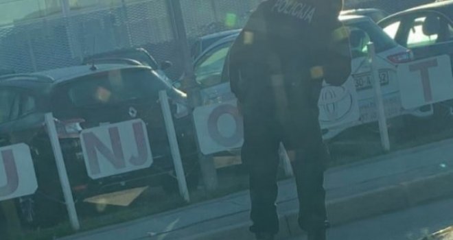 Na ulici na Šipu pronađena ručna bomba!