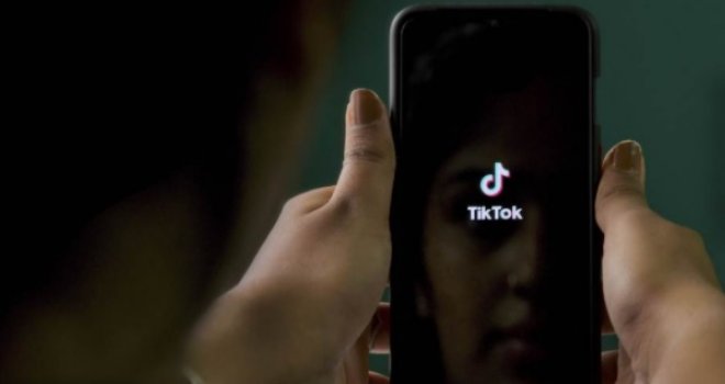 Upozorenje policije u BiH: Najavljeno masovno samoubistvo mladih na 'TikToku'!