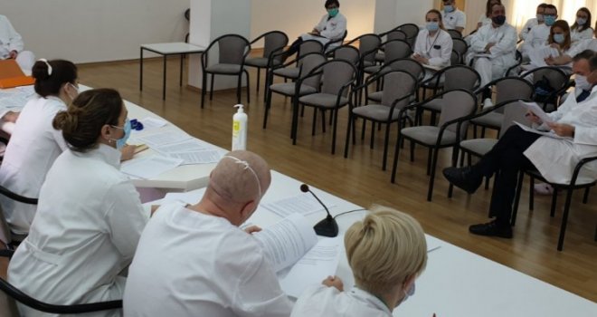 Opća bolnica: U Covid odjelima na bolničkom liječenju 120 teških pacijenata