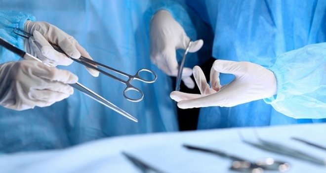 Slučaj u BiH: Čovjek umro čekajući transplataciju bubrega, a imao donora... Nisu htjeli da ga operišu zbog pandemije!