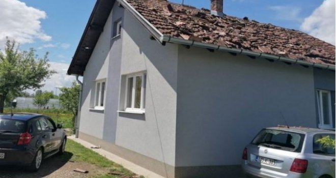 Detalji strahovite eksplozije u Derventi: Poginuo desetogodišnji dječak, u kući bila oprema strica deminera