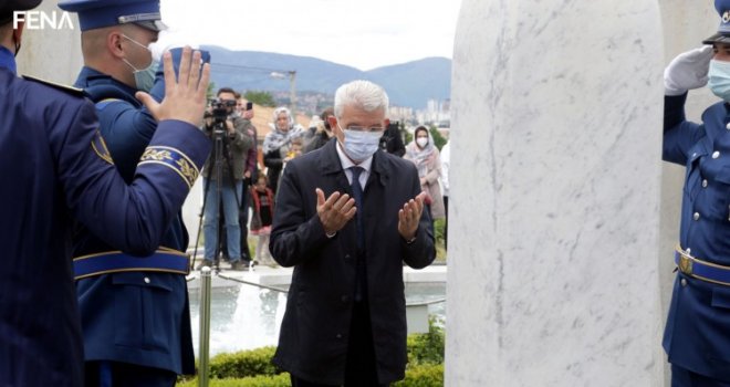 Na mezarju Kovači obilježen Dan šehida