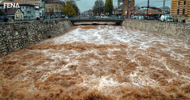 Sarajevo u opasnosti: Moguća katastrofa nakon obilnih padavina, šta je s klizištima?