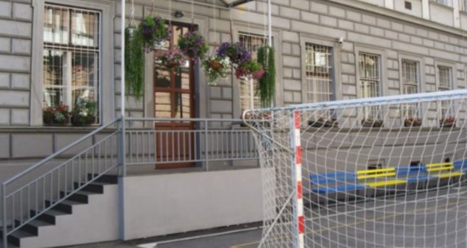 Direktor Gerontološkog centra Mirza Musa udario 11-godišnjaka u školskom dvorištu