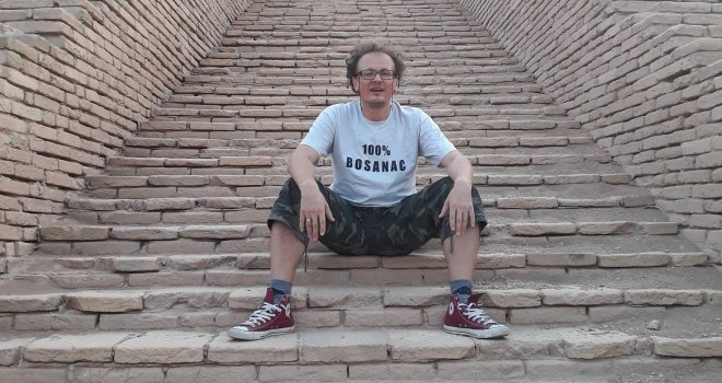 Zašto ćete se morati osjećati tužno 19. aprila ako ste pravi Srbin?