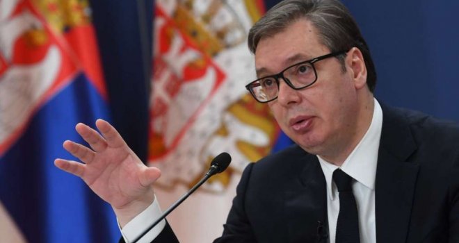 Vučić prinudno prizemljen u Baku: Njegov let ka Moskvi proglašen nesigurnim