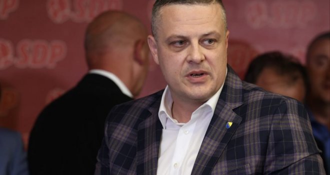 Vojin Mijatović iznio crno na bijelo: Evo dokaza da SDP nije dao četvrtog delegata Dodiku!