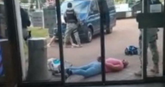 Policijska akcija na Ilidži: Ima uhapšenih, a za nekima se traga