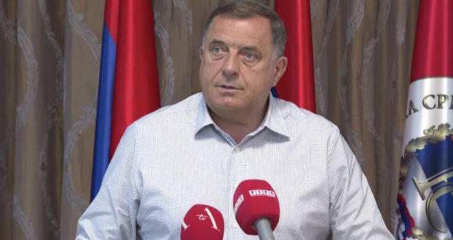 Ne sviđaju mu se uslovi 'britanskog kazamata': Dodik se opet raskukao zbog Karadžića, a nekad ga je zvao zločincem