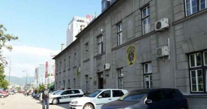  Demant MUP-a KS: Tender nije 'namješten', helikopter ima EASA certifikat, a MUP KS nije tužena strana u postupku