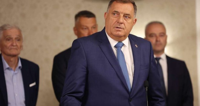 Priprema li Dodik haos: Najave beogradskih tabloida poklapaju se s onim što se dešava danas u RS-u