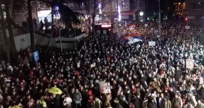Protesti u Srbiji šire se cijelom zemljom, Vučićev režim u nikad većoj krizi