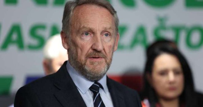 Izetbegović: 'Dodik i Čović znaju šta hoće, ali Trojka ne zna ni šta ni kako, osim da želi vlast umjesto SDA'