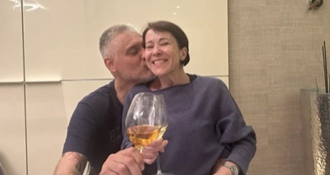 Prebolio Jelenu? Čedomir Jovanović pokrenuo glasine da je uplovio u novu vezu, ljubio misterioznu ženu