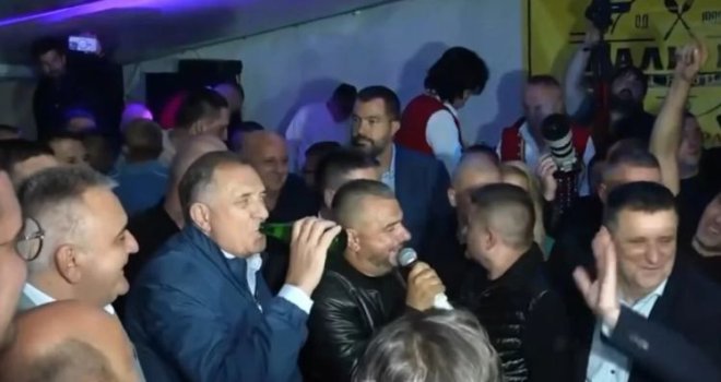 Monstruozno veselje Dodika, Đajića i Minića: Tekst pjesme izazvat će vam jezu...