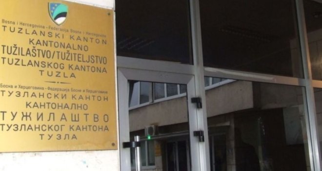 Policajci osumnjičeni za navođenje maloljetnica na prostituciju predati Tužilaštvu TK