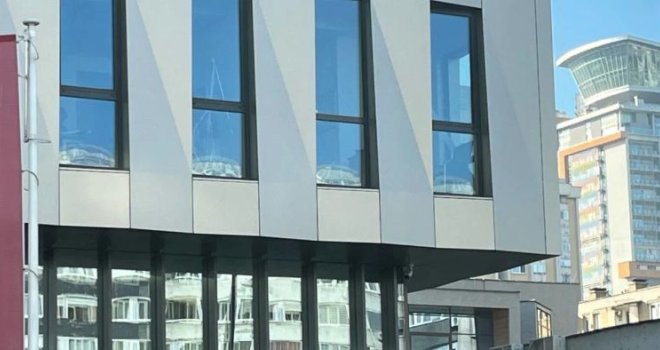 Zatvorena sarajevska poliklinika nalazi se pred bankrotom!? Lani ostvarili minus od 276.060 KM