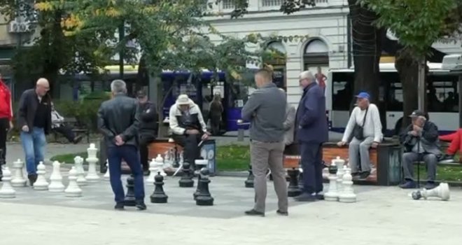 Spremno 315,6 miliona KM: U FBiH počinje isplata novembarskih penzija, evo koliko iznosi najniža 