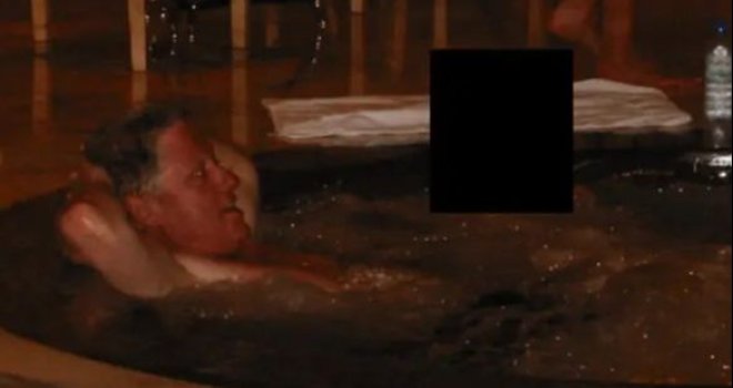 Clintonova strana se oglasila nakon što su isplivale sporne fotograije, evo šta su poručili