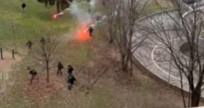 Haos u Sarajevu: Šta se danas dešavalo u dvorištu Mašinske škole? Snimci tučnjave šire se mrežama...