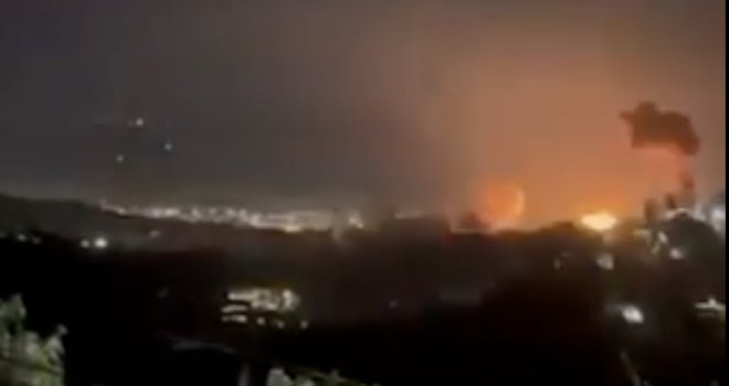 Eksplozije odjekuju glavnim gradom Venezuele: Detonacije zabilježene u blizini vojnih objekata i na aerodromima