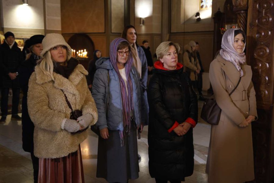 liturgija-pravislavni-bozic