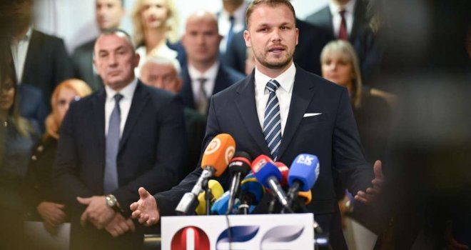 Stanivuković: Milorad Dodik je hrvatski lobista, ubačen među Srbe da javno glumi velikog Srbina